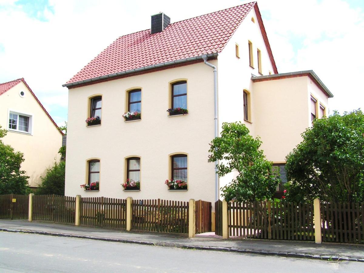 Ferienwohnung3 Apartment *